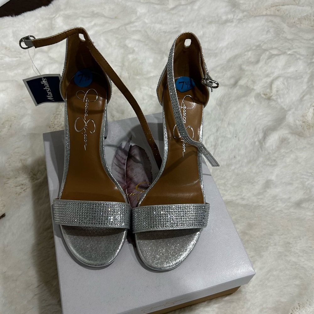 Elegant Silver Women's Block Heel Sandals - Picture 8 of 8